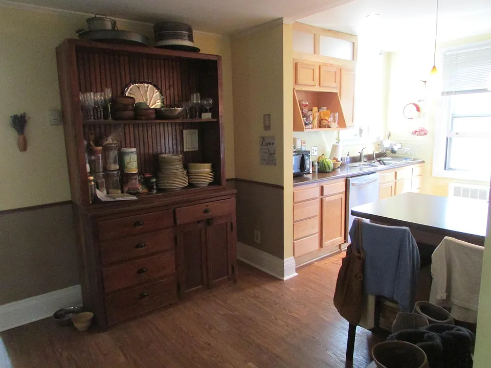 View of Kit/dining/bar area