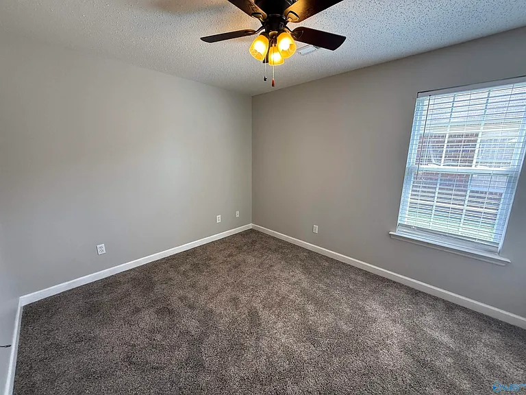 5308 Frankford Dr SE — Photo 10