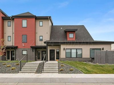 4100 Arthur Dr S, Fargo, ND, 58104