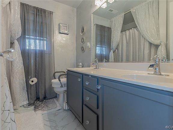 3rd image of 7854 Nathan Ln