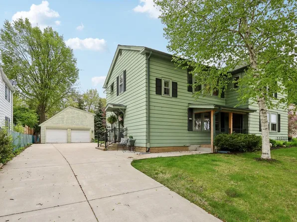1026 East Meadow PLACE #1028, Whitefish Bay, WI 53217