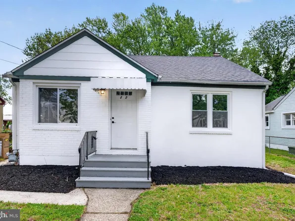 22 W 4th Ave, Runnemede, NJ 08078