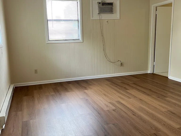 1201A Kirkwood Ave #A — Photo 3