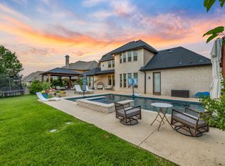 204 Old Grove Rd, Colleyville, TX 76034