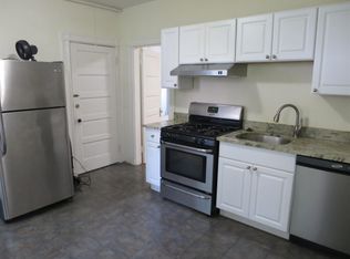 42 Calvin St APT 2R, Somerville, MA 02143