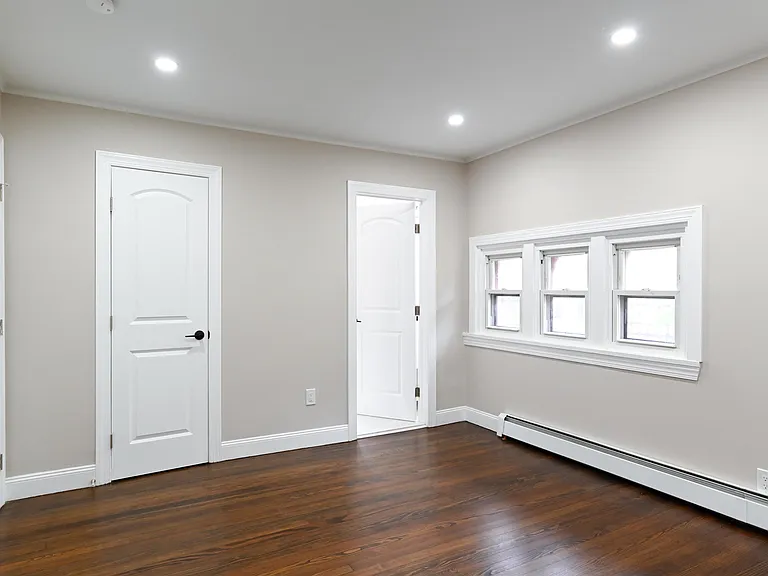 285 Orchard Ter #C3 — Photo 8
