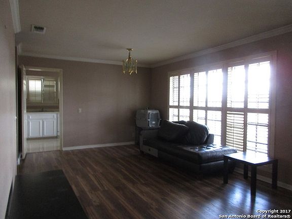 4th image of 165 W Rampart Dr APT 402