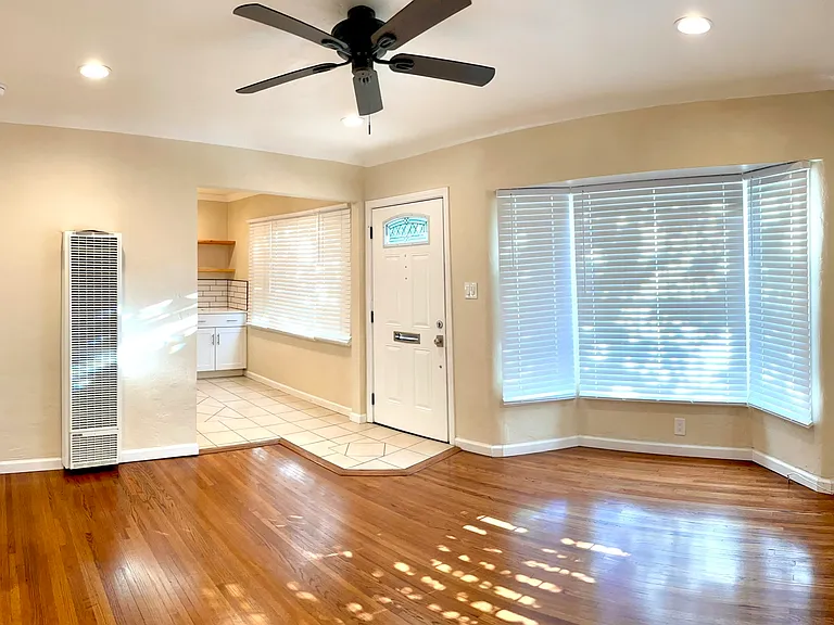 17716 Jersey Ave #17716 — Photo 10