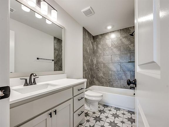 5th image of 14029 Giverny Ln