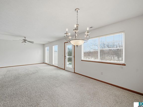 4th image of 2514 Cedar Cove Rd