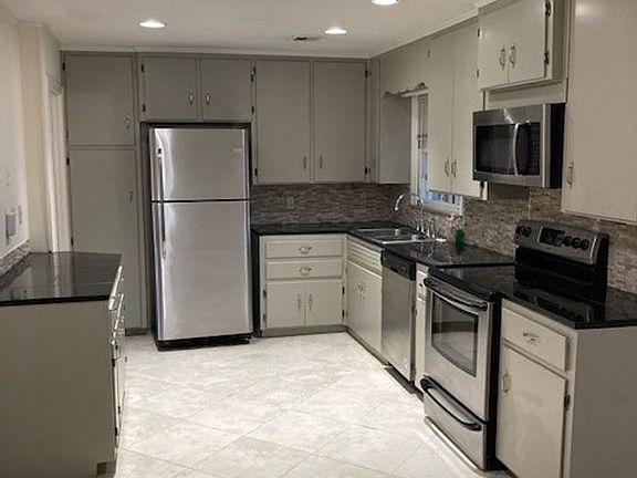 2nd image of 1030 Beth Manor Dr