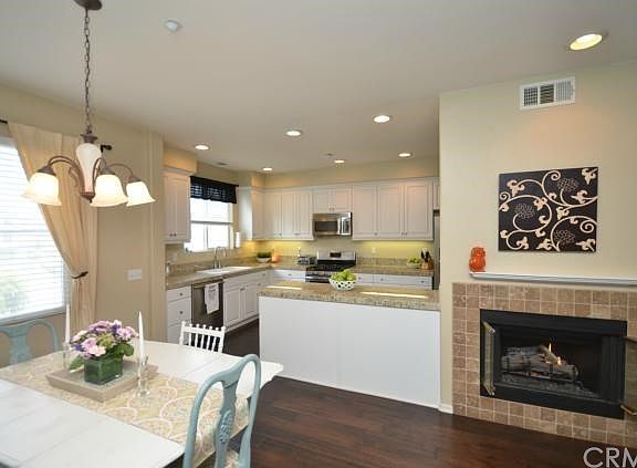 Casual dining area open to family room and kitchen