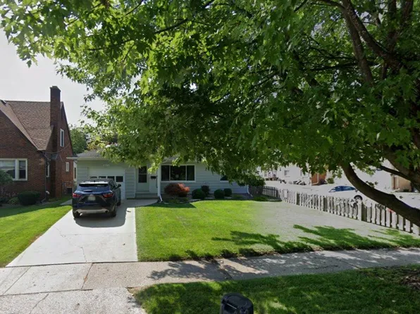 2023 N Morson St, Saginaw, MI 48602