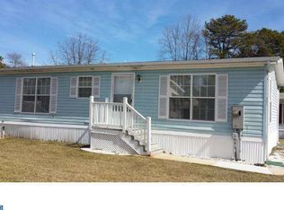 34 Swift Run Dr, Sicklerville, NJ 08081