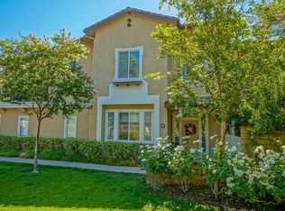 24214 Allium Ct #8, Santa Clarita, CA 91354