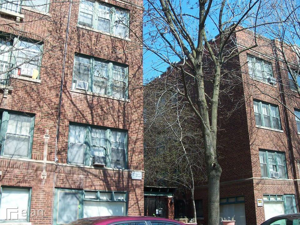 1st image of 634 W Arlington Pl APT 30
