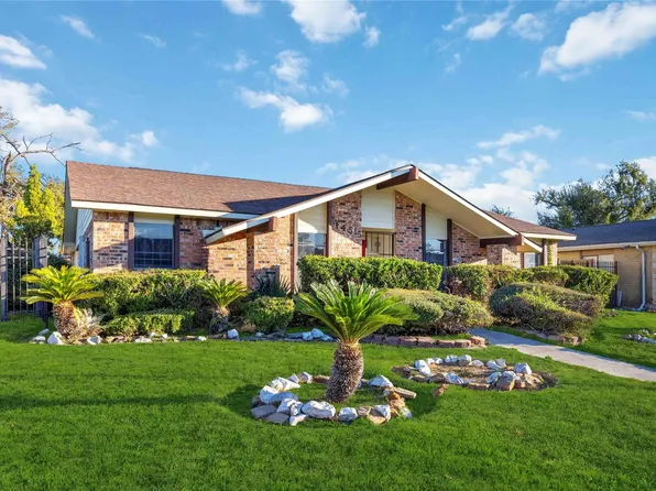 14515 Merry Meadow Dr, Houston, TX 77049