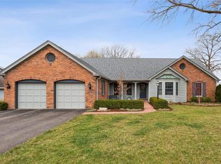 2127 Trailcrest Dr, Saint Louis, MO