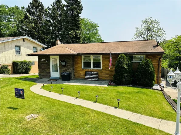 160 Cedarcove St, Pittsburgh, PA 15227