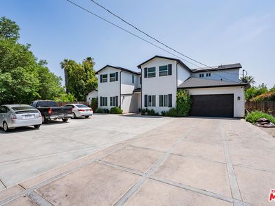 8556 Newcastle Ave, Northridge, CA, 91325