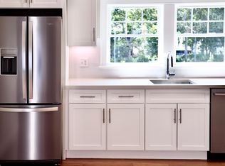 35 Chestnut St #3, Wakefield, MA 01880