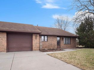 14426 Sunrise Ct, Leo, IN