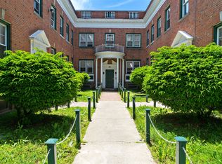 612 George St APT 8, New Haven, CT 06511