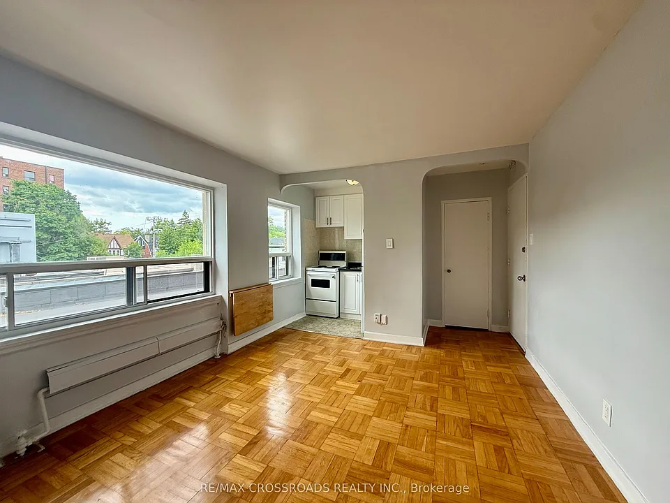 2770 Yonge St #213