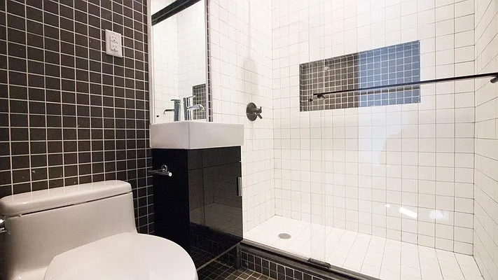 Rented by Nooklyn NYC LLC | media 45