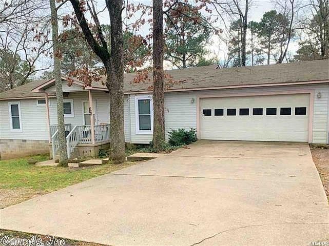 1st image of 128 Ernestway St
