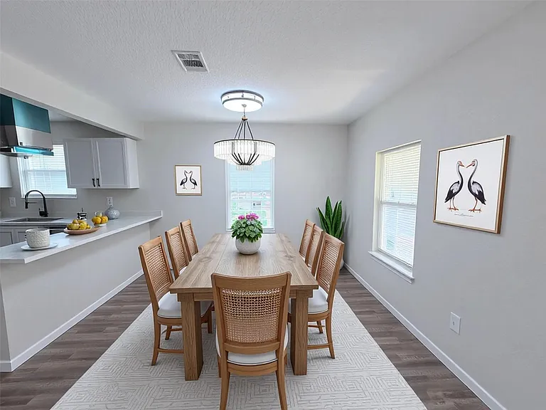 2915 Creston Dr — Photo 4