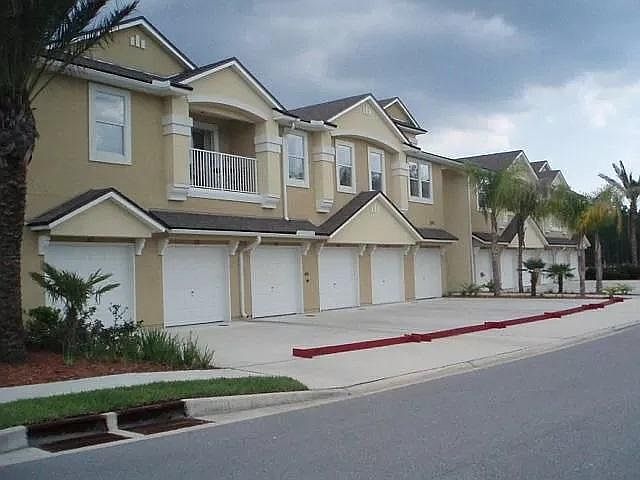 1st image of 209 Larkin Pl Unit 107