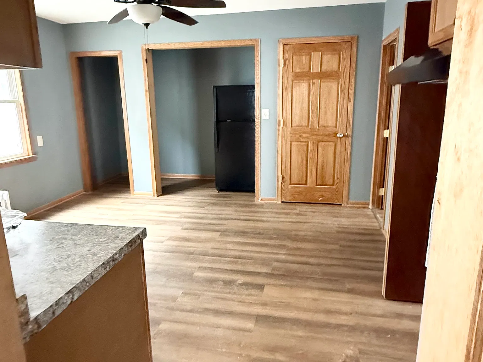 2 bed, 985 sqft, $1,200 — Photo 3