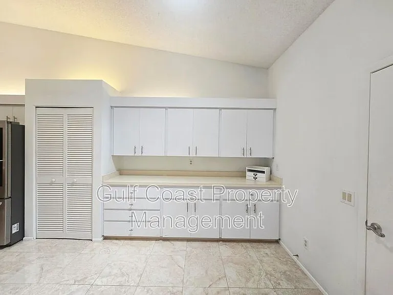 5808 Garden Lakes Dr — Photo 8