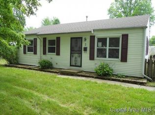 2 Todd Ln, Springfield, IL 62702