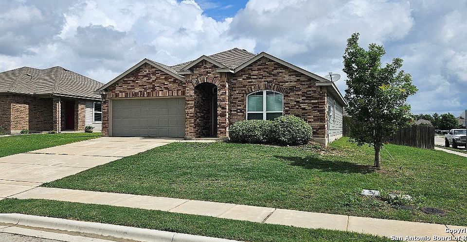 1st image of 1552 Doncaster Drive