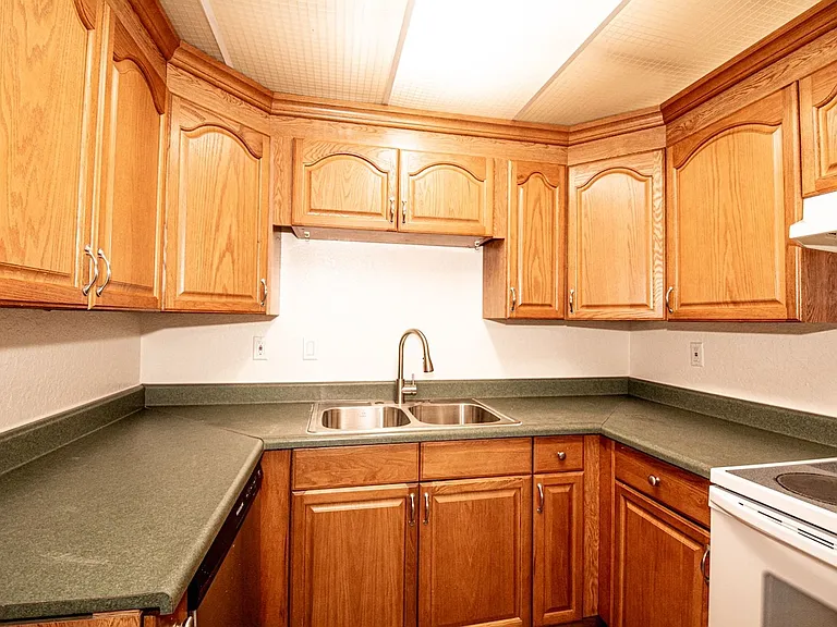 22840 Hilton Head Dr #127 — Photo 17