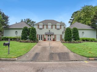 528 Heatherstone Ct, Ridgeland, MS 39157
