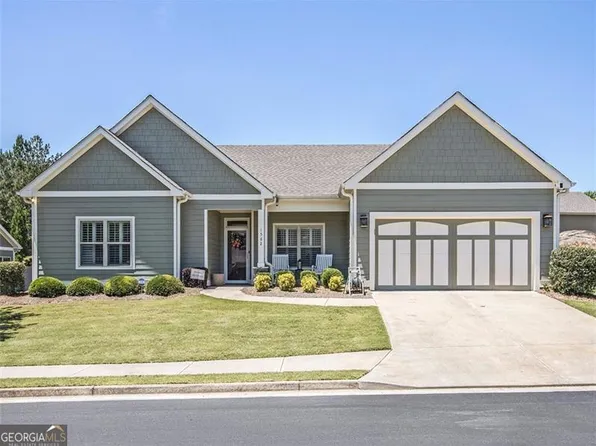 1562 Renaissance Dr NE, Conyers, GA 30012