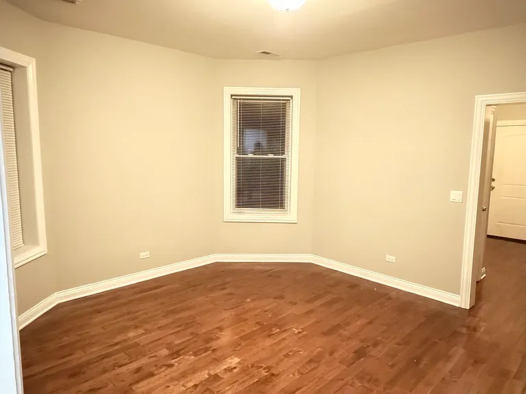 5309 W Henderson St #G — Photo 11