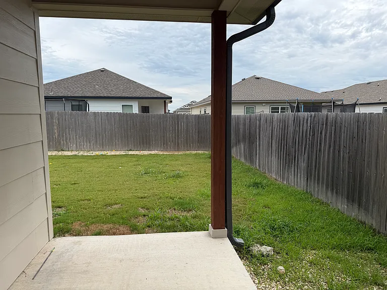 1619 Sideoats Ln — Photo 17