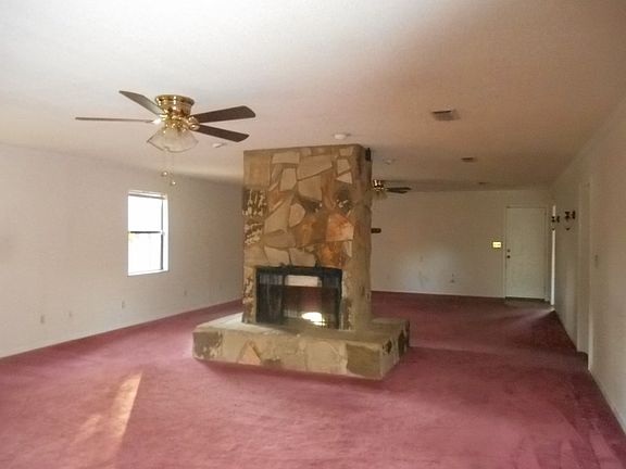4th image of 4018 Indian Hills Dr