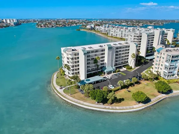 7922 Sailboat Key Blvd S APT 406, South Pasadena, FL 33707