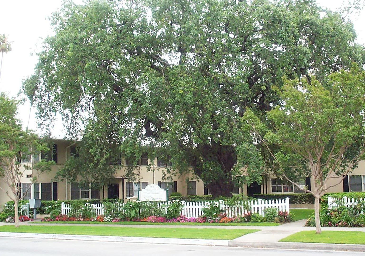 Huntington BWB, LLC — Photo 1