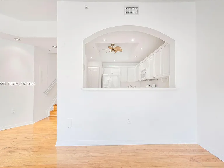 8912 W Flagler St #212 — Photo 7