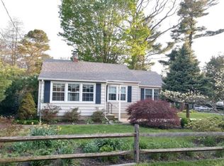 305 Iroquois Dr, Brick, NJ 08724