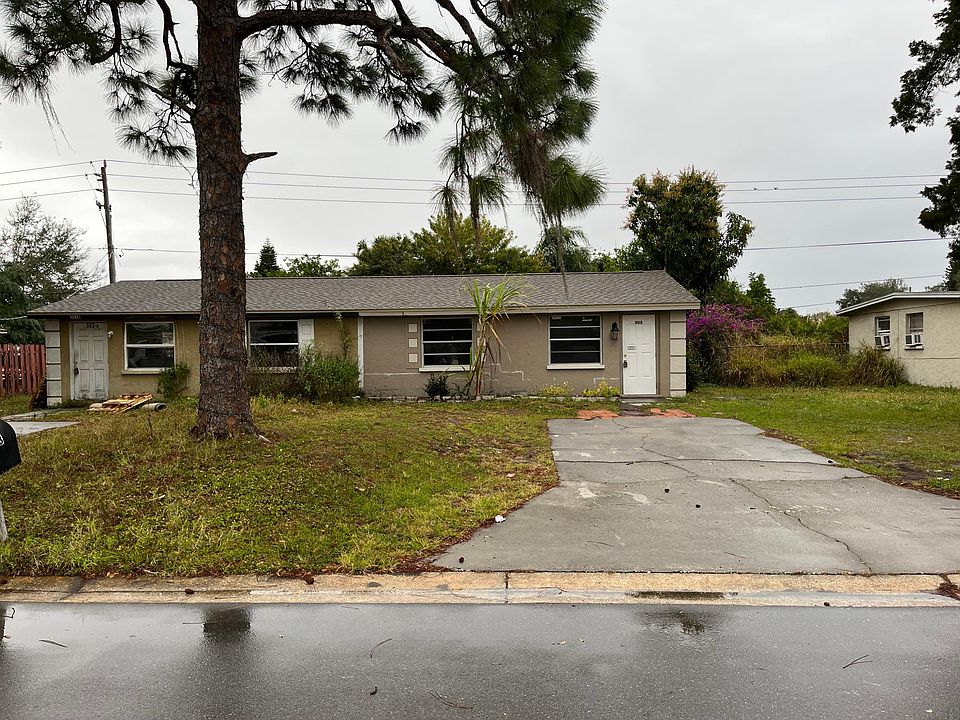 2nd image of 303 59th Avenue Dr W #A