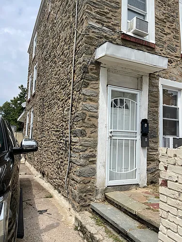 27 E Meehan Ave #2 Photo 1