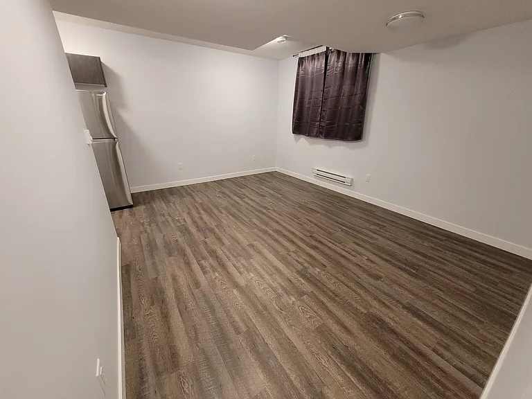 204 Thakur St #204 — Photo 3