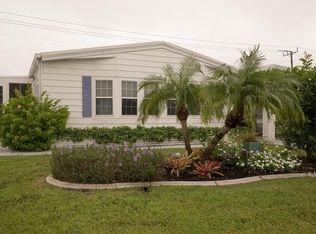 523 La Playa Cir, North Port, FL 34287
